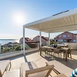 Mandre Sunset Luxury Suites Mandre